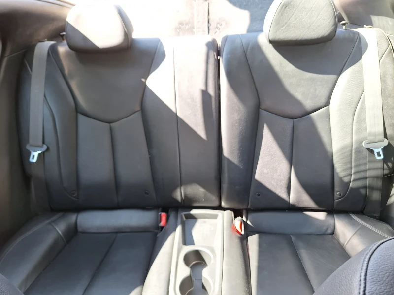 Hyundai Veloster , снимка 14 - Автомобили и джипове - 52009448