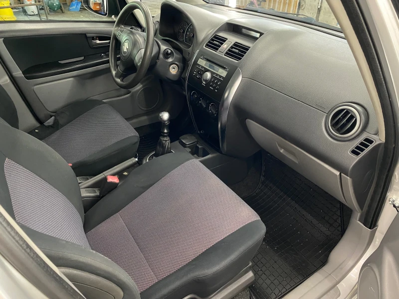 Suzuki SX4 1.6 vvt 4x4 , снимка 14 - Автомобили и джипове - 52750701