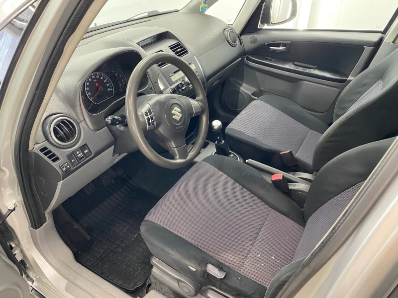 Suzuki SX4 1.6 vvt 4x4 , снимка 13 - Автомобили и джипове - 52750701