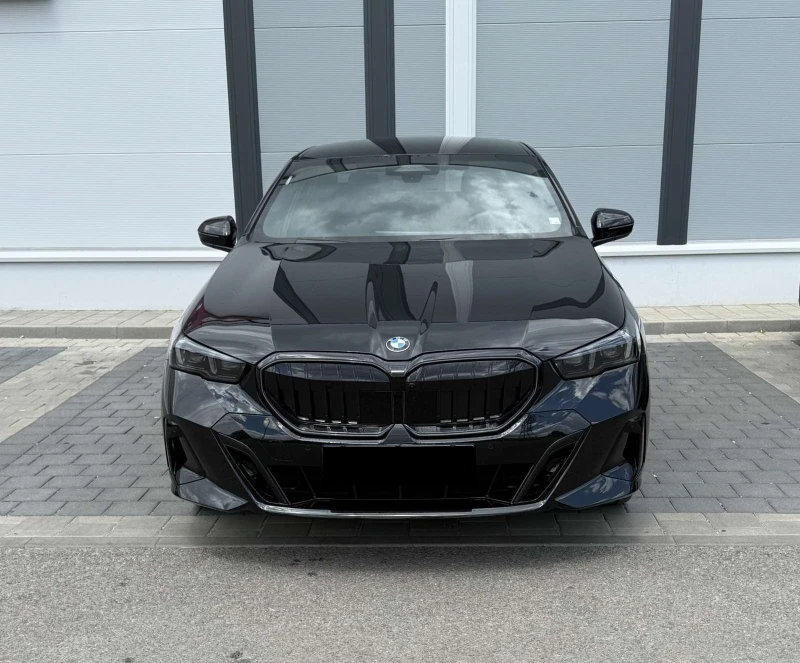 BMW 540 xDrive M Sport, снимка 2 - Автомобили и джипове - 53113989