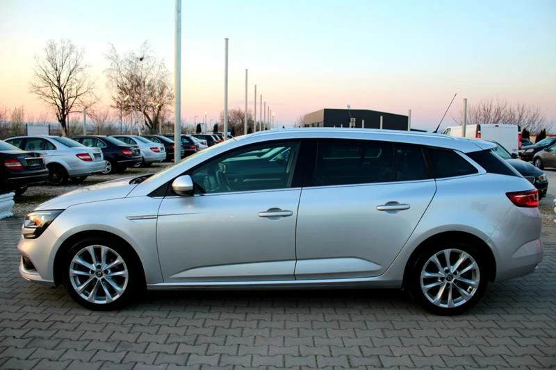 Renault Megane 1.5dCi MAX FULL, снимка 4 - Автомобили и джипове - 36233051