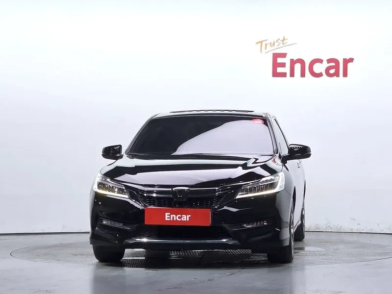 Honda Accord 2.4 - САМО 30% АВАНС, снимка 10 - Автомобили и джипове - 56220025