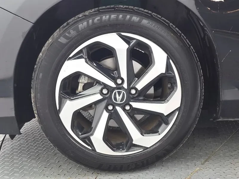 Honda Accord 2.4 - САМО 30% АВАНС, снимка 17 - Автомобили и джипове - 56220025