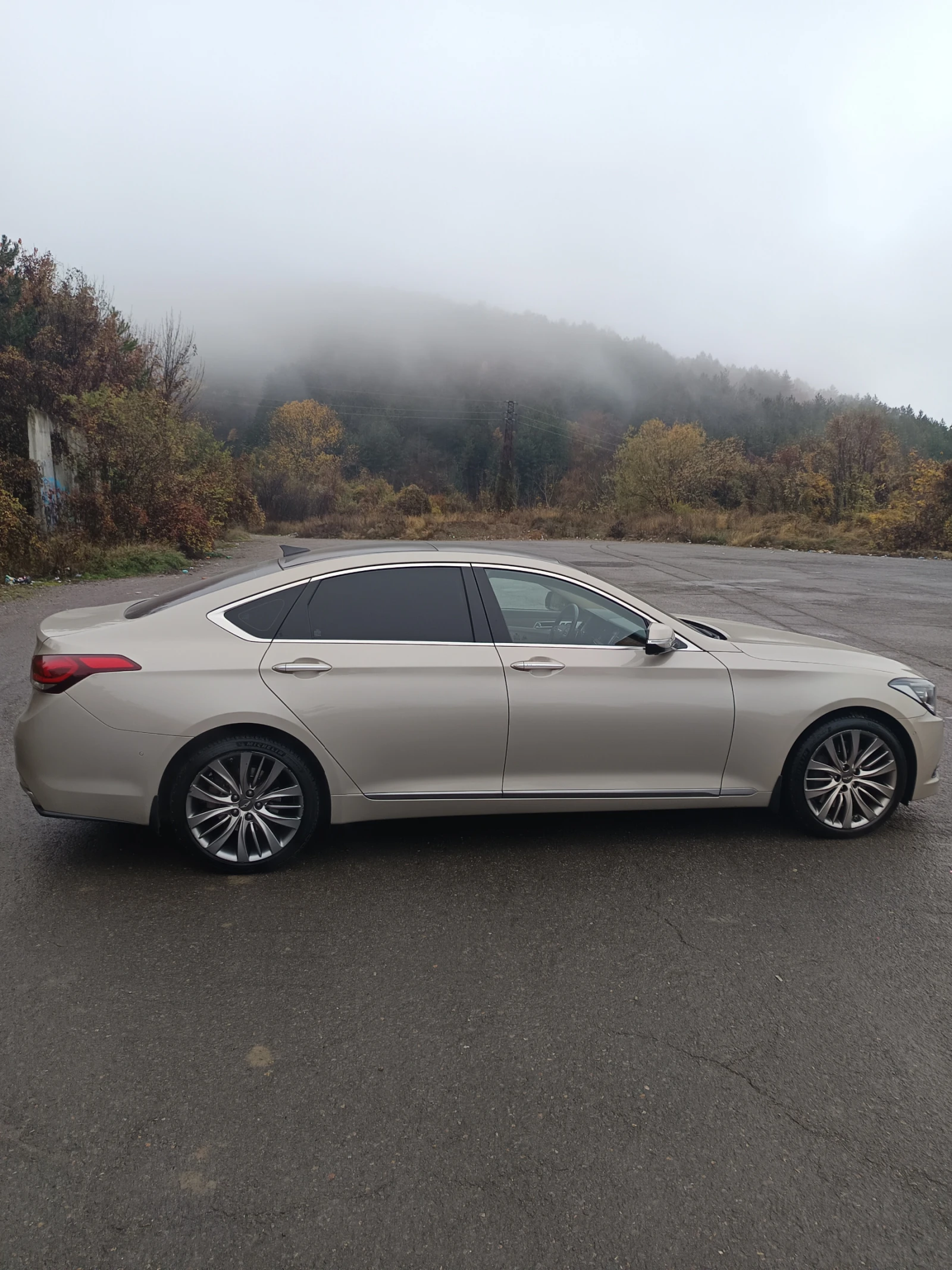 Hyundai Genesis 3.8 - изображение 4