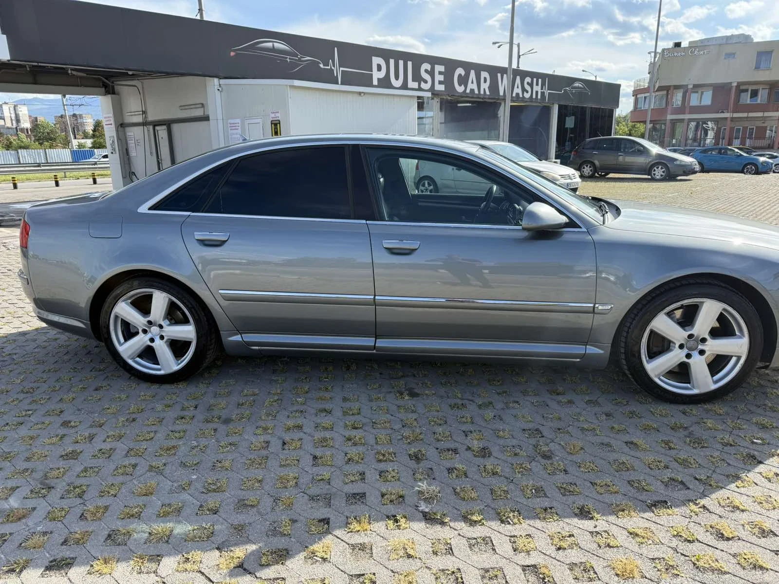 Audi A8  - изображение 7