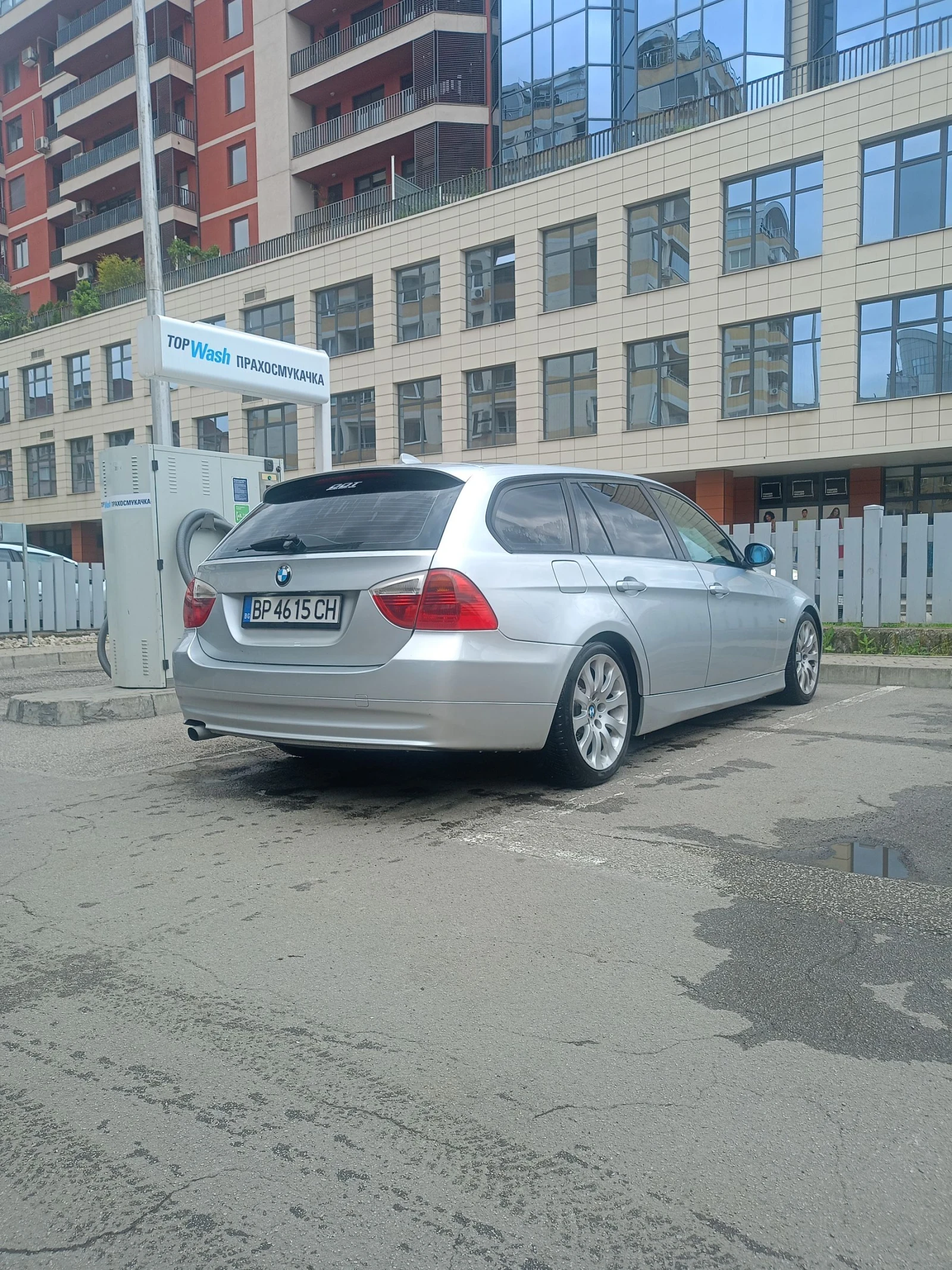 BMW 320  - изображение 7