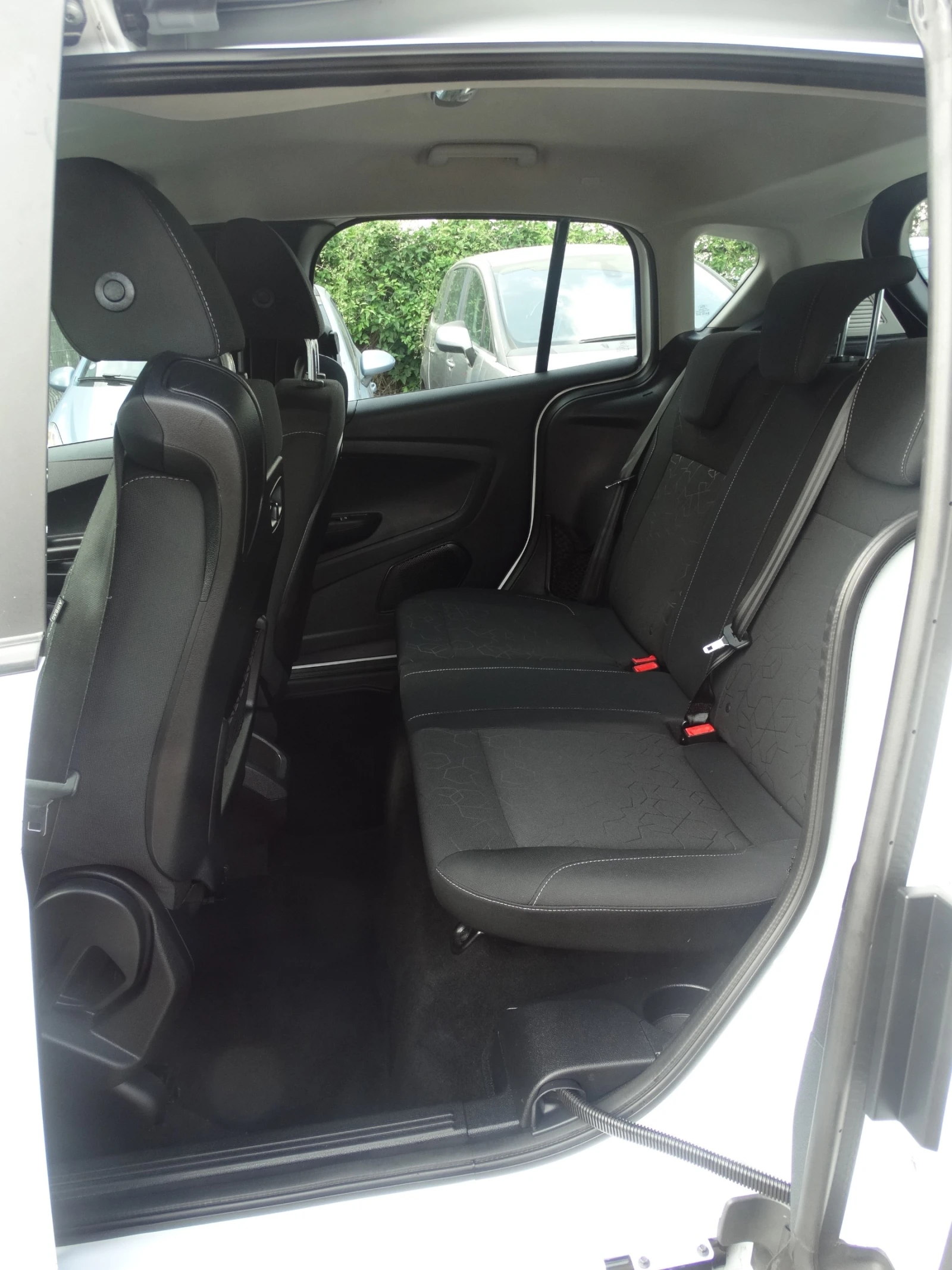 Ford B-Max 1.4 - 90 к.с. B/GPL - изображение 7