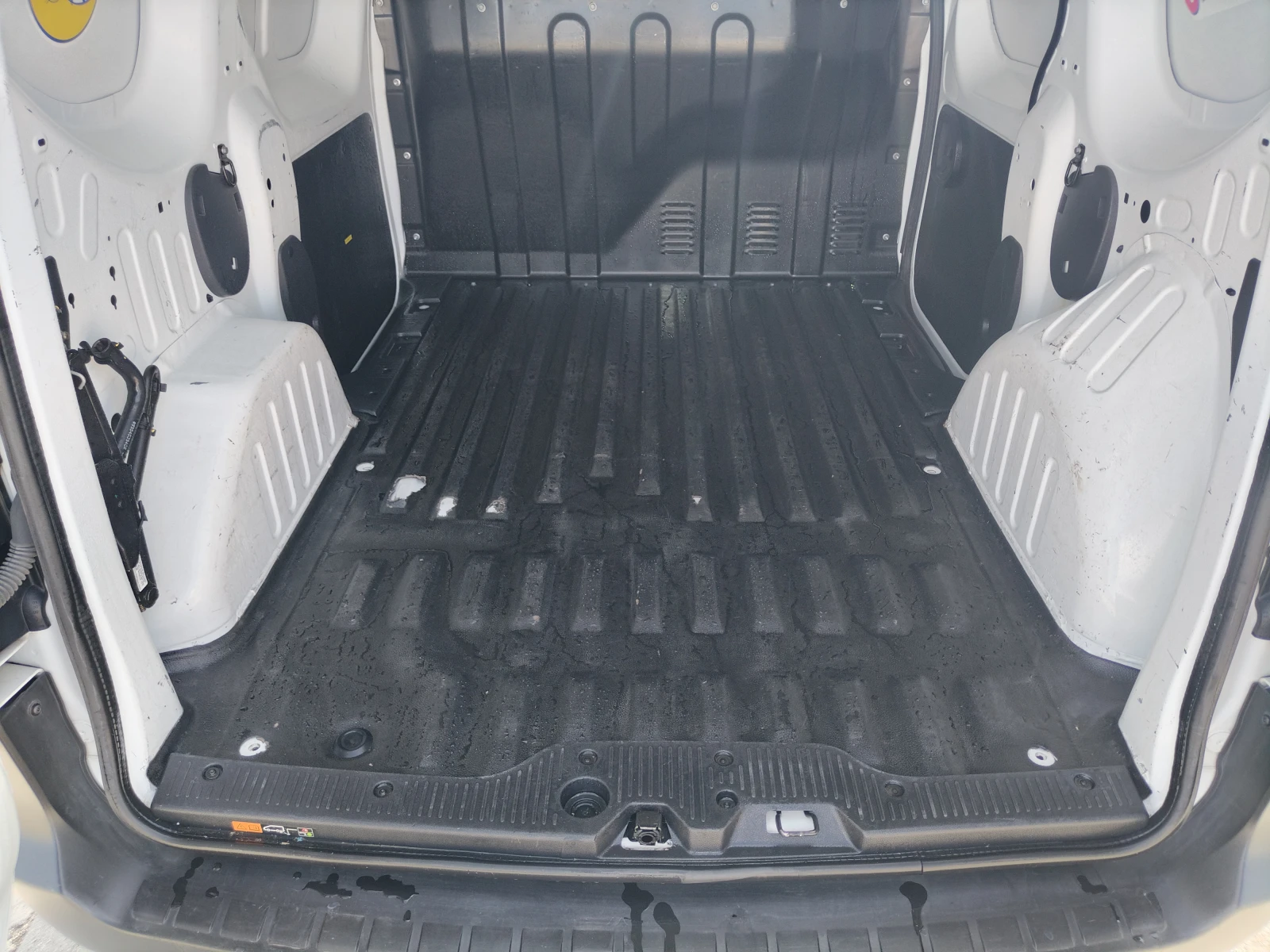 Renault Express 1.5dCi/75к.с - изображение 8