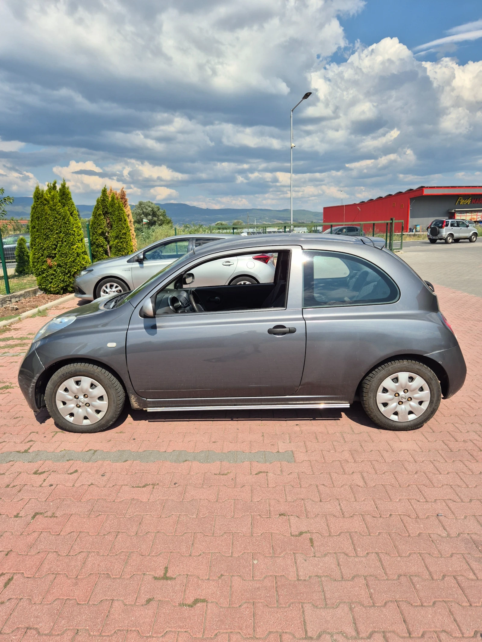 Nissan Micra 108000 км  - изображение 4