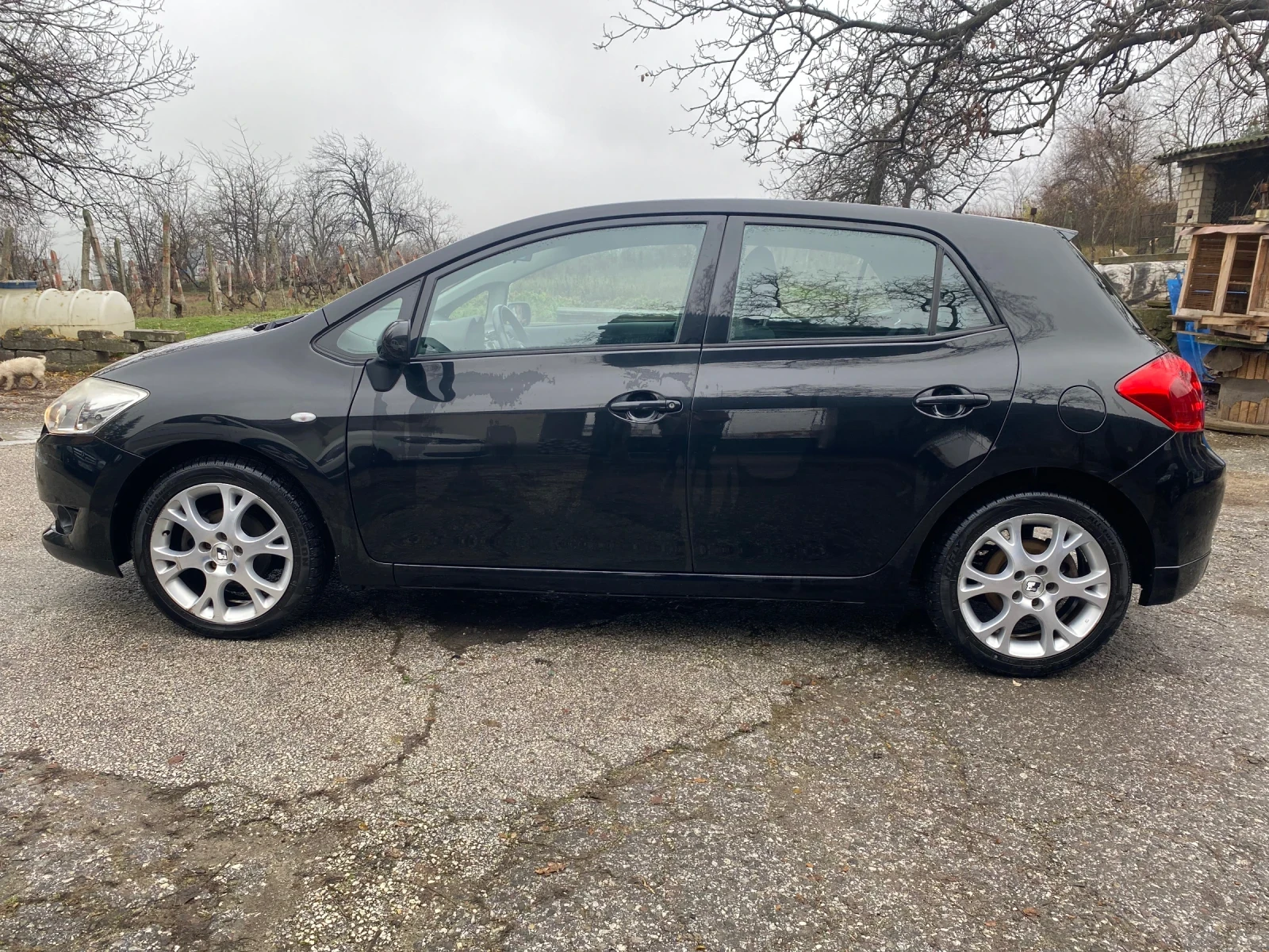 Toyota Auris 1.6        ��������� | Mobile.bg � ����������� 5
