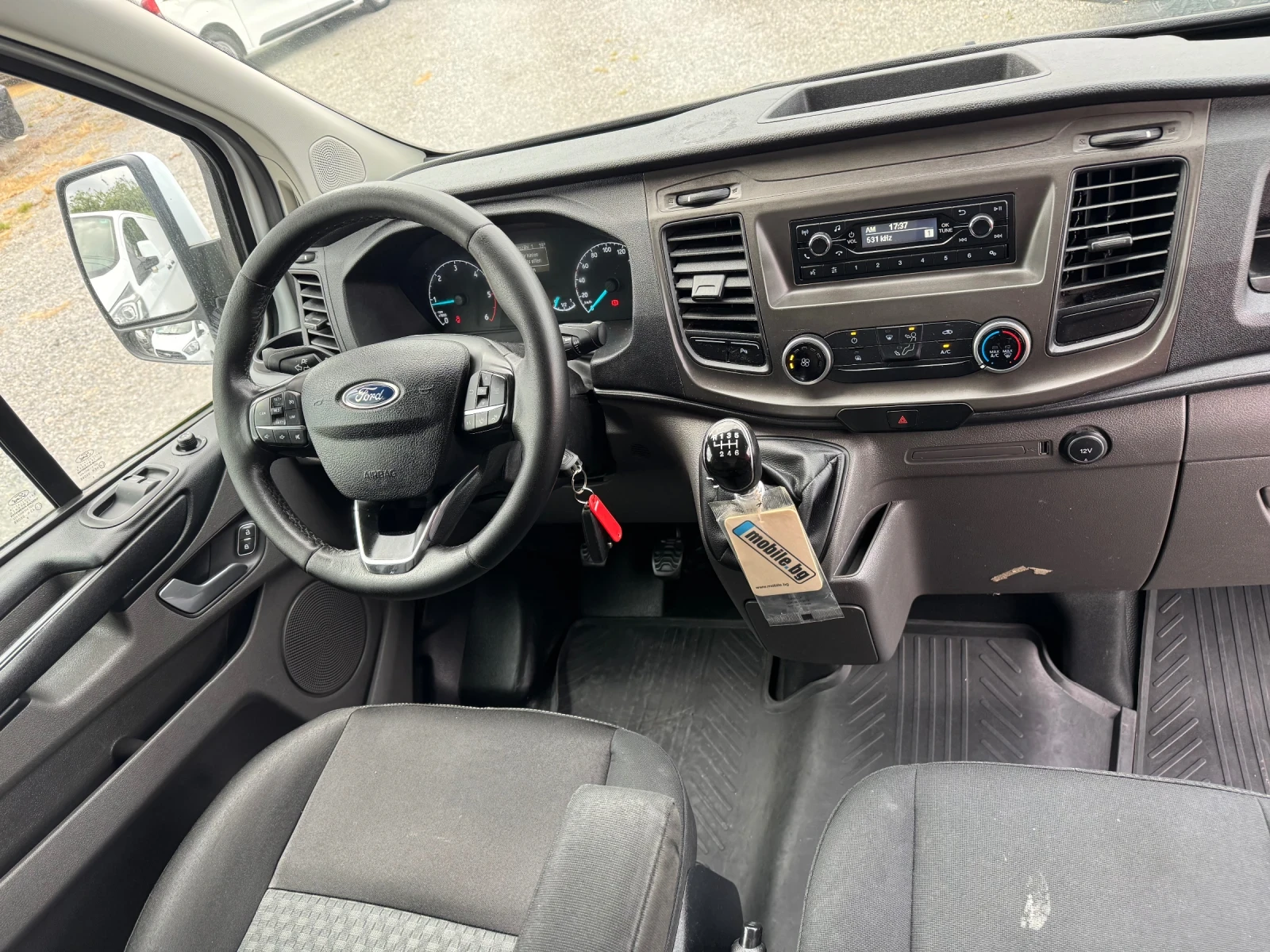 Ford Transit Custom 2.0TDCI L1 H1 FACE!!KLIMA!! 3 seats!! Euro 6!!, снимка 13 - Автомобили и джипове - 54654627