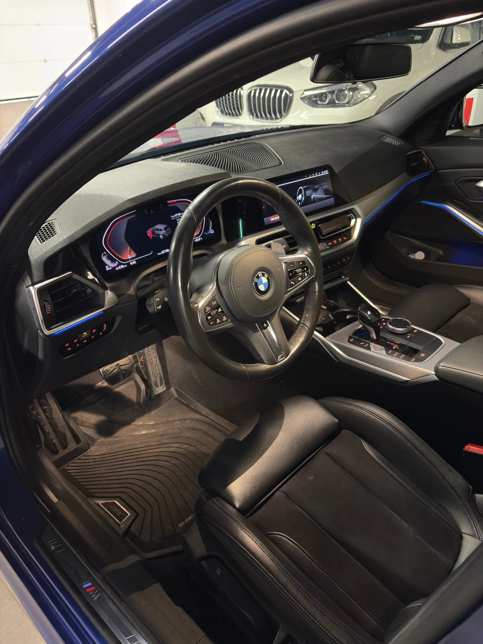 BMW 320 d xDrive на 88500 км., снимка 10 - Автомобили и джипове - 55150668