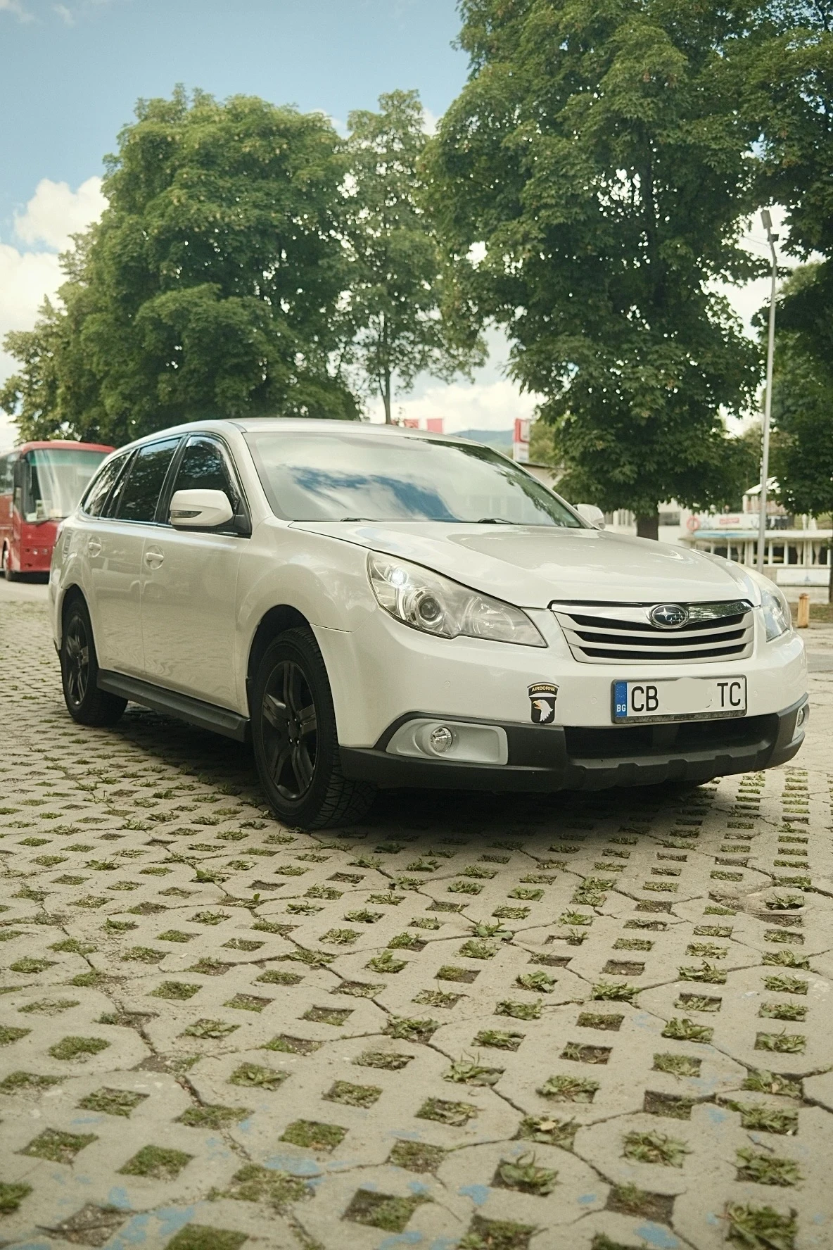 Subaru Legacy, снимка 2 - Автомобили и джипове - 55415228