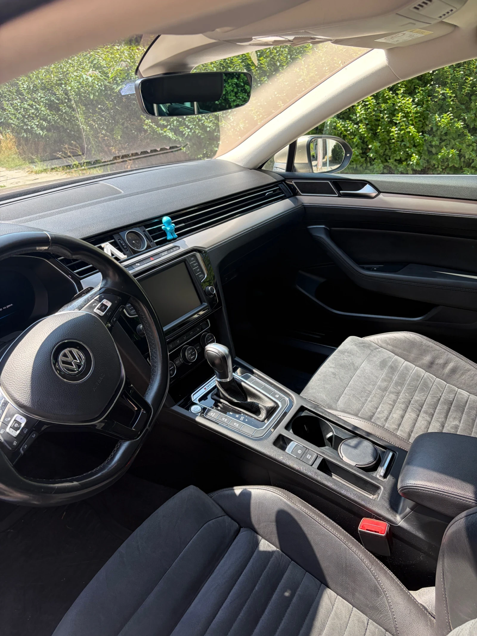 VW Passat, снимка 13 - Автомобили и джипове - 55433970