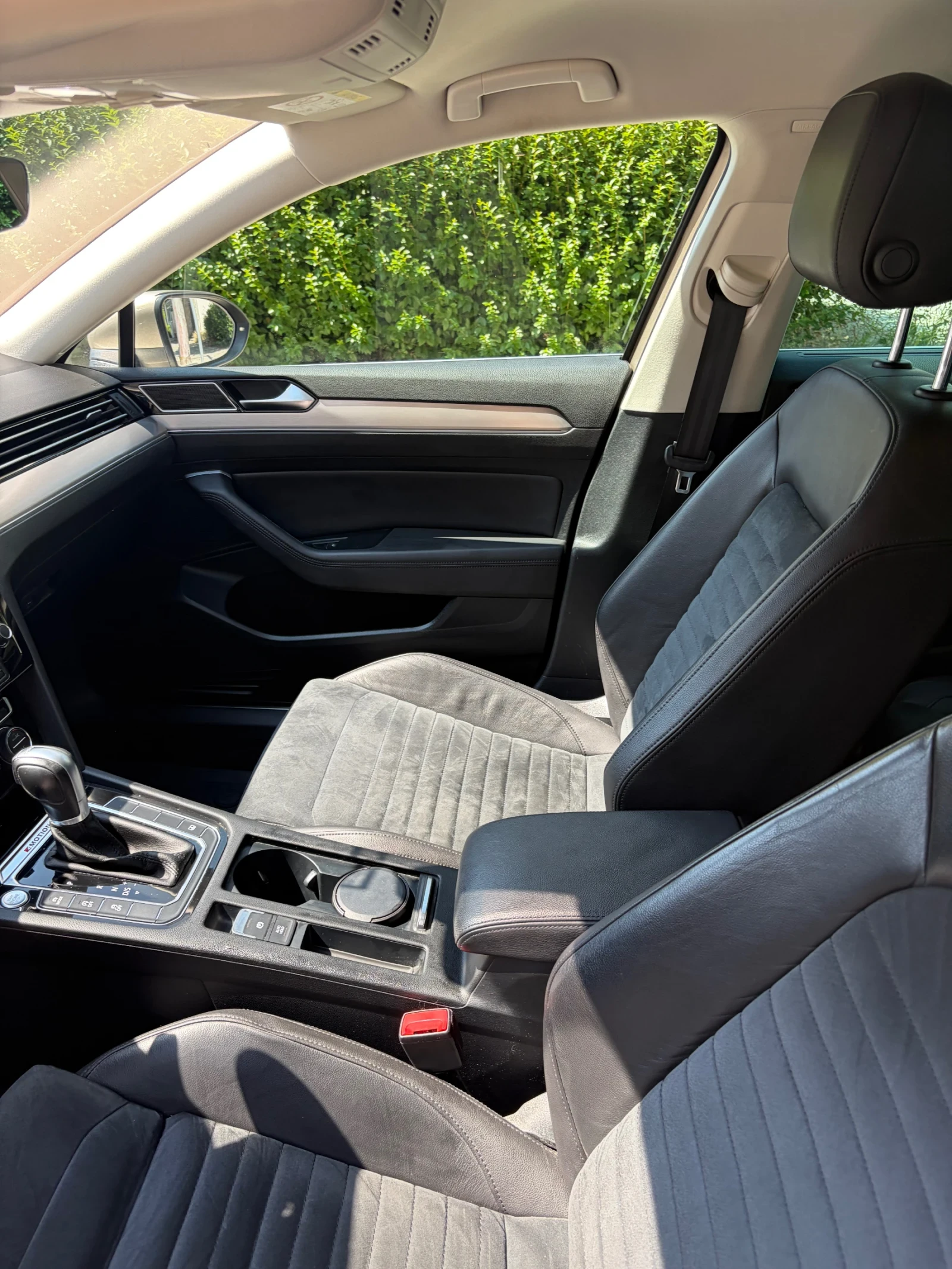VW Passat, снимка 14 - Автомобили и джипове - 55433970