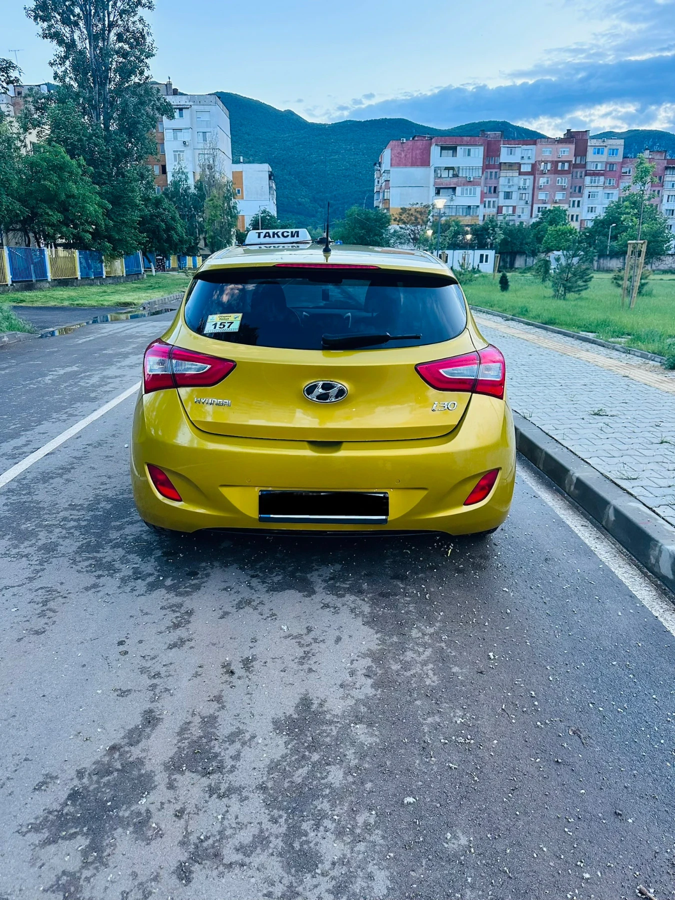 Hyundai I30 1.4 бензин газ 6 скорости, снимка 2 - Автомобили и джипове - 55445506