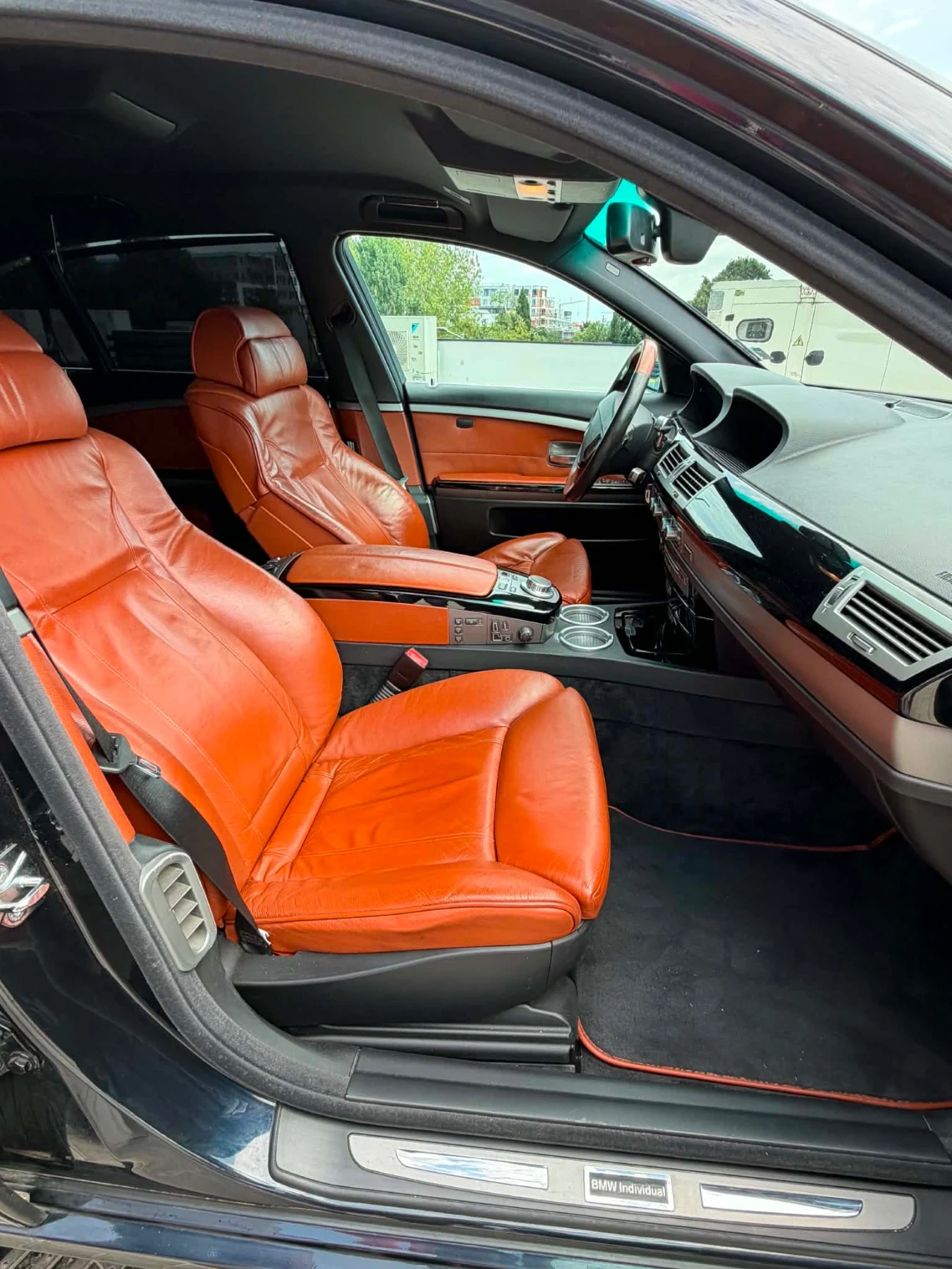 BMW 730 Long individual, снимка 8 - Автомобили и джипове - 55858972