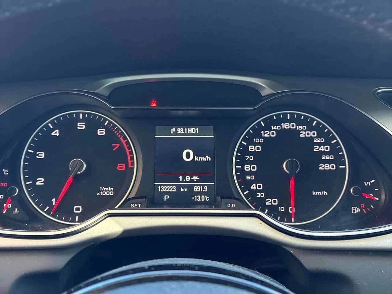 Audi A4, снимка 8 - Автомобили и джипове - 56737502