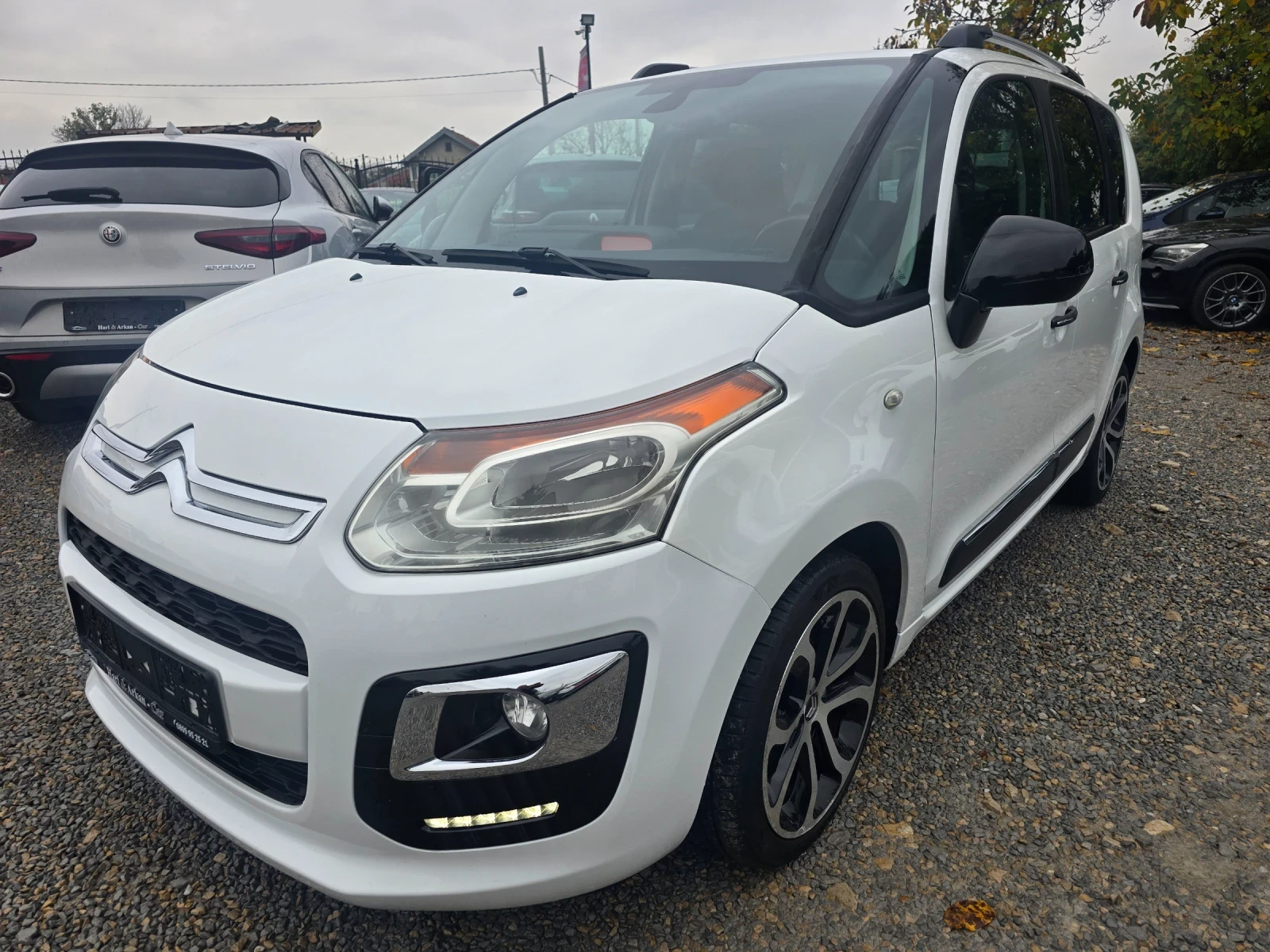 Citroen C3 Picasso 1.6HDI-FACE-EXCLUSIVE-99K.C-EVRO 6D | Mobile.bg � ����������� 2