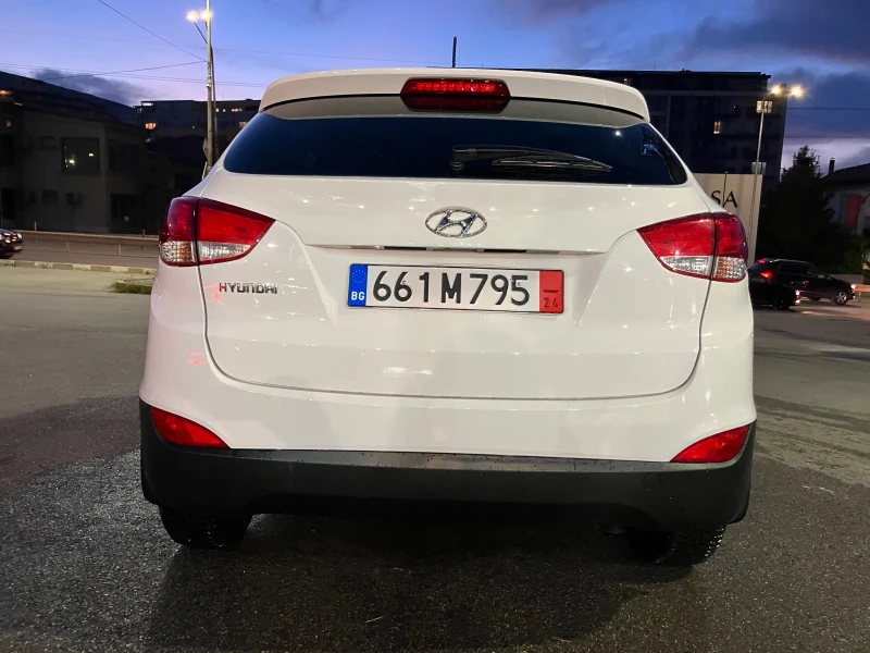 Hyundai IX35 Швейцария, снимка 3 - Автомобили и джипове - 47546895