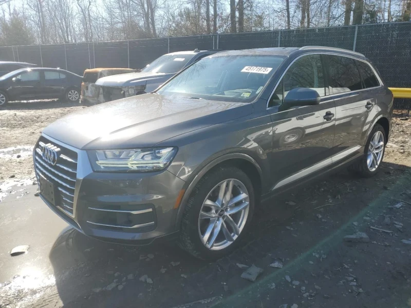 Audi Q7, снимка 2 - Автомобили и джипове - 49289550