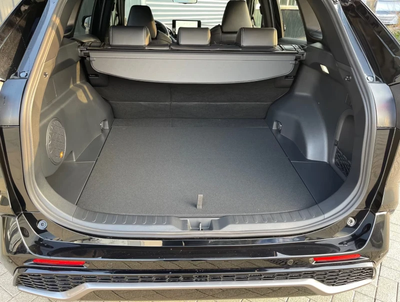 Toyota Rav4 НОВ!/GR-SPORT/4X4/219HP/PANO/360/JBL/LED/MEMO/714f, снимка 5 - Автомобили и джипове - 51618273