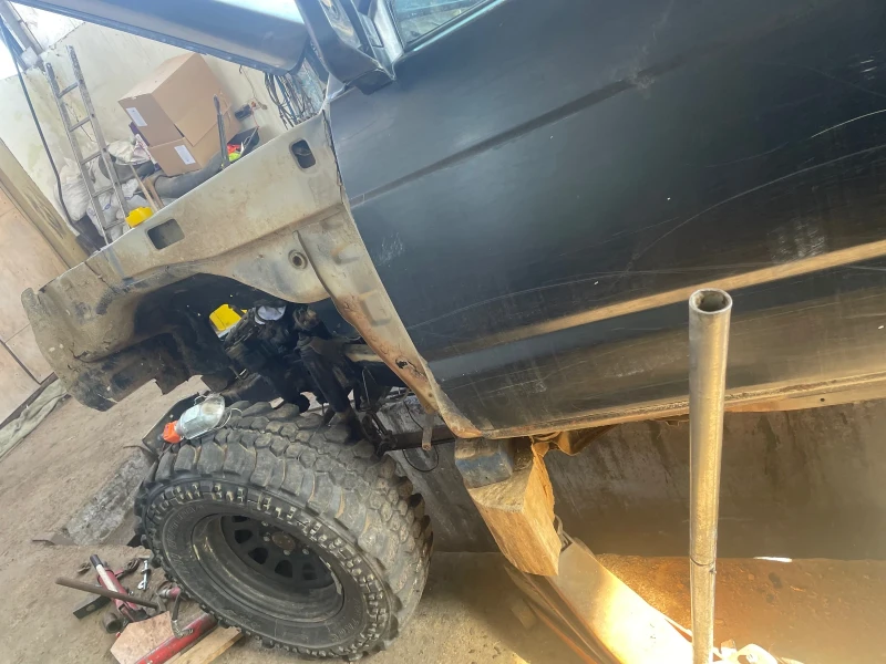 Nissan Patrol, снимка 8 - Автомобили и джипове - 52829831