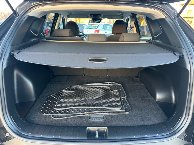 Hyundai Tucson 1.6 48V, снимка 15 - Автомобили и джипове - 53165880