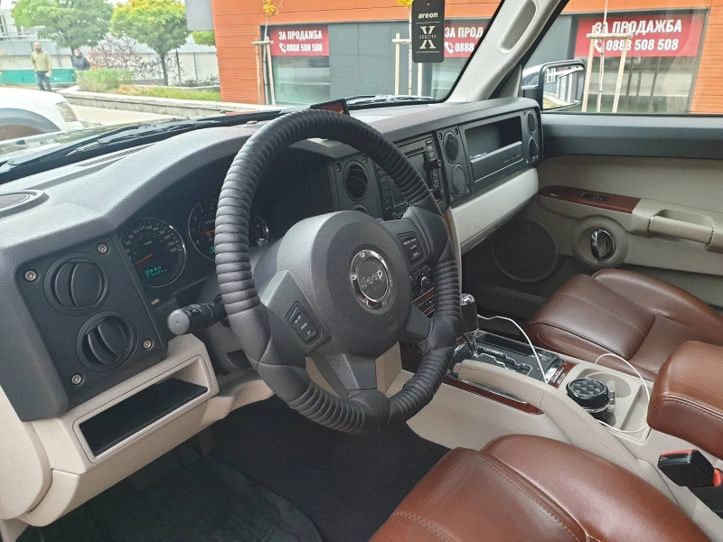 Jeep Commander, снимка 12 - Автомобили и джипове - 53222550