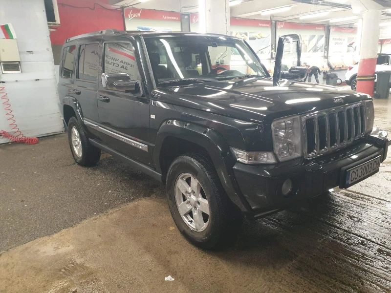Jeep Commander, снимка 11 - Автомобили и джипове - 53222550