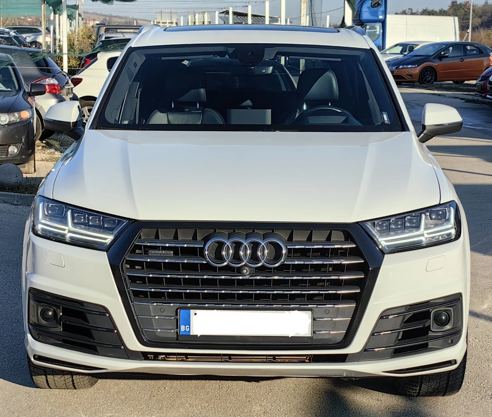 Audi Q7 S-line x 3/167х. км+ ПЪЛНА СЕР. ИСТОРИЯ/7-МЕСТЕН  - [1] 