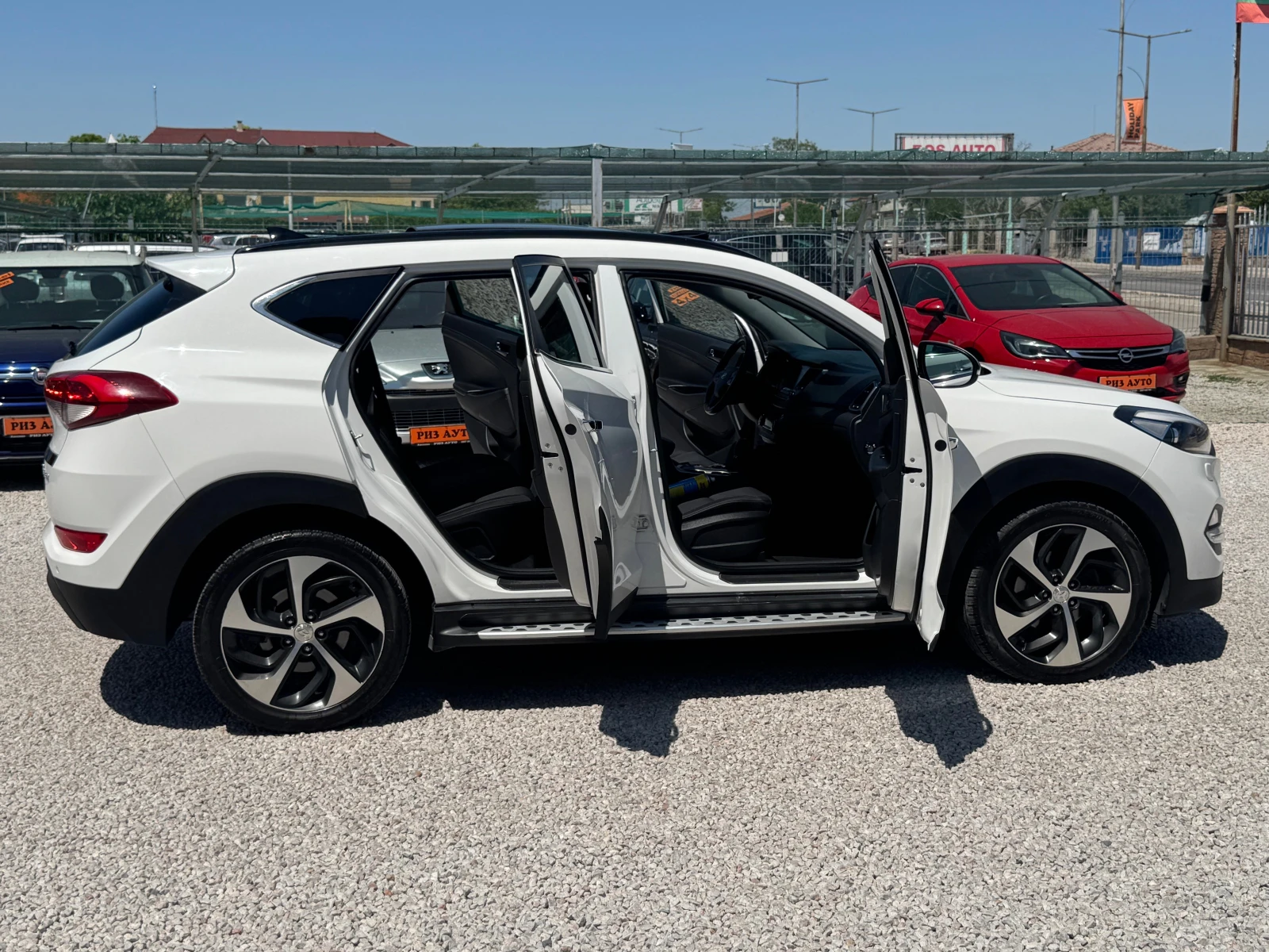 Hyundai IX35 TUCSON* FULL* PANORAMA* АВТ*  - изображение 6