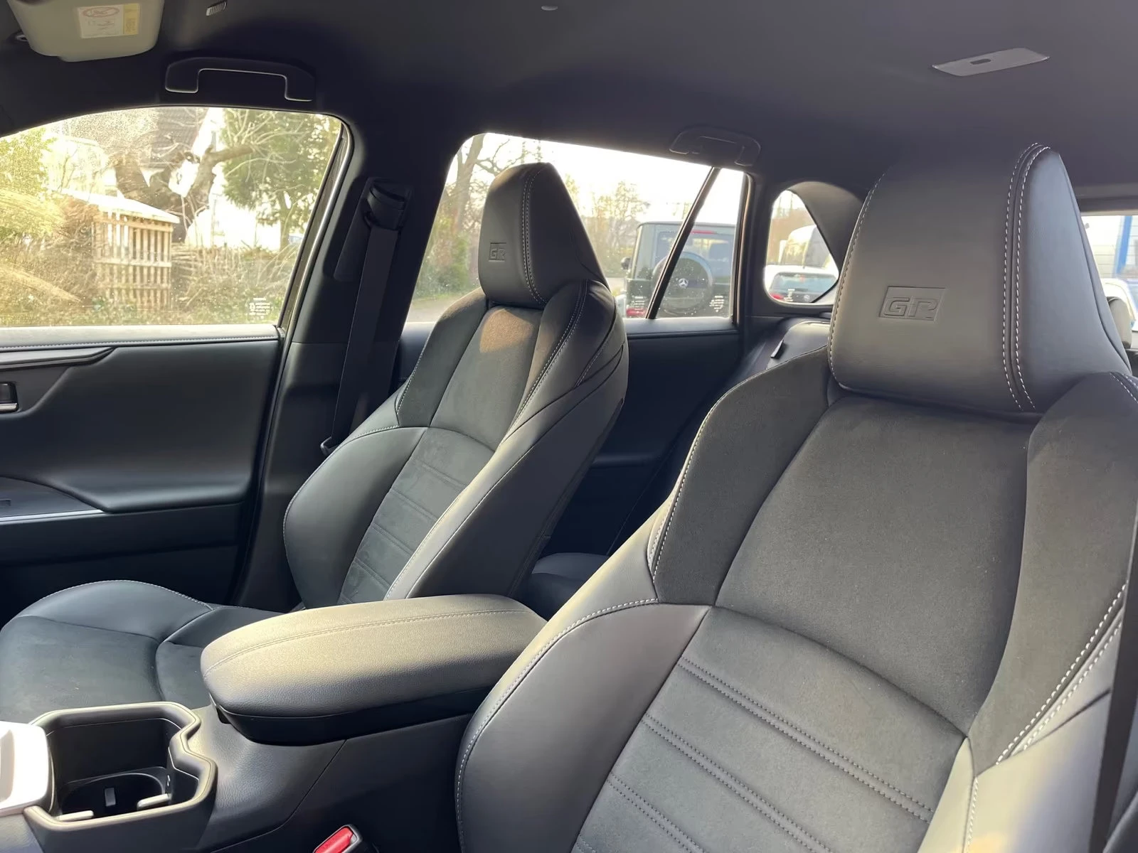 Toyota Rav4 !/GR-SPORT/4X4/219HP/PANO/360/JBL/LED/MEMO/714f | Mobile.bg   15