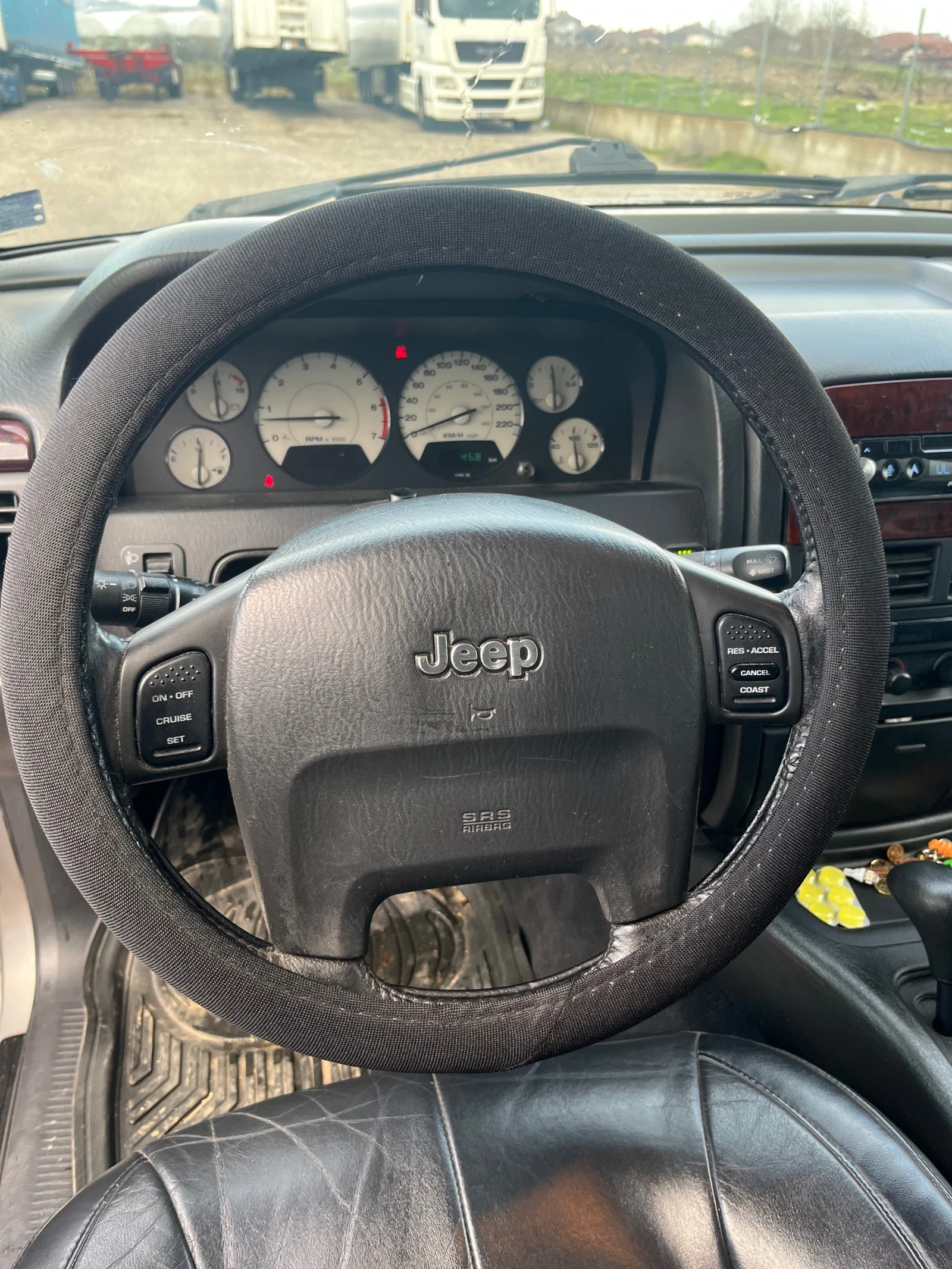 Jeep Grand cherokee 4.7 ������-��� | Mobile.bg � ����������� 8