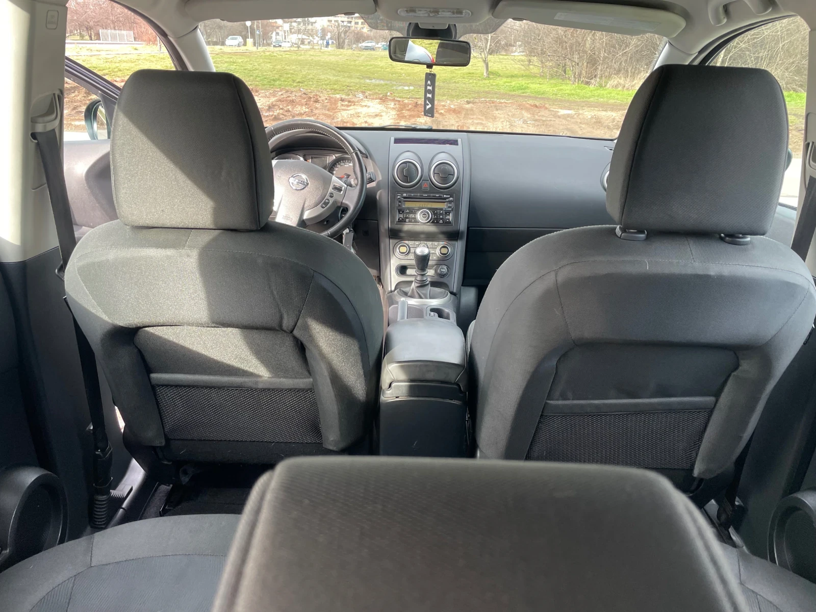 Nissan Qashqai 1.5, снимка 15 - Автомобили и джипове - 53993491