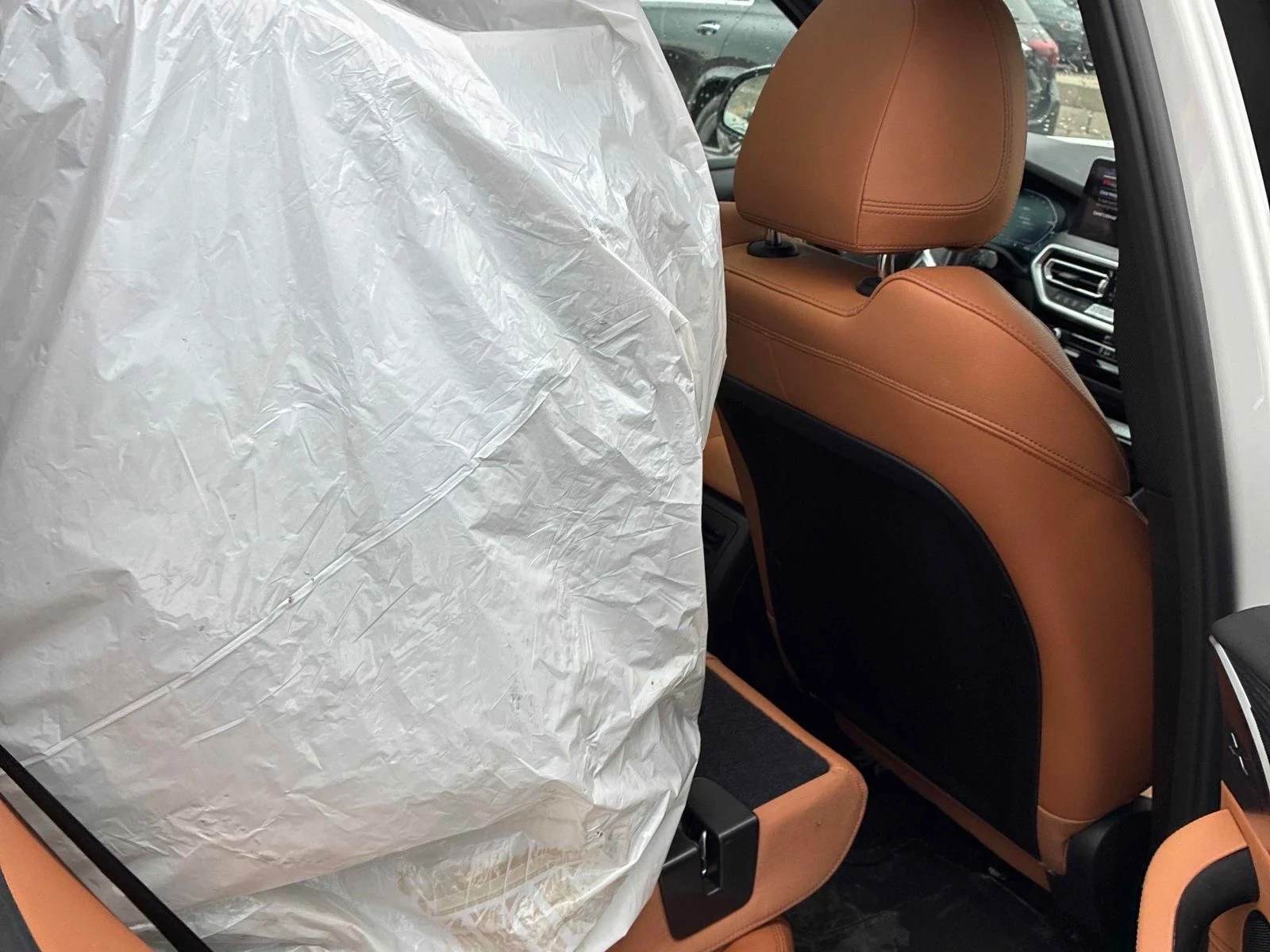 BMW X3 M-pkg* Hybrid* CarPlay* Keyless* Ambient* Пано, снимка 14 - Автомобили и джипове - 53825636