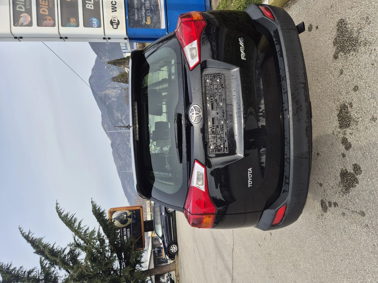 Toyota Rav4 2.0 D4D, снимка 4 - Автомобили и джипове - 53890276