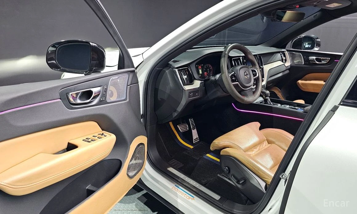 Volvo XC60 * T6* INSCRIPTION* HARMAN KARDON* FULL* , снимка 11 - Автомобили и джипове - 54038854