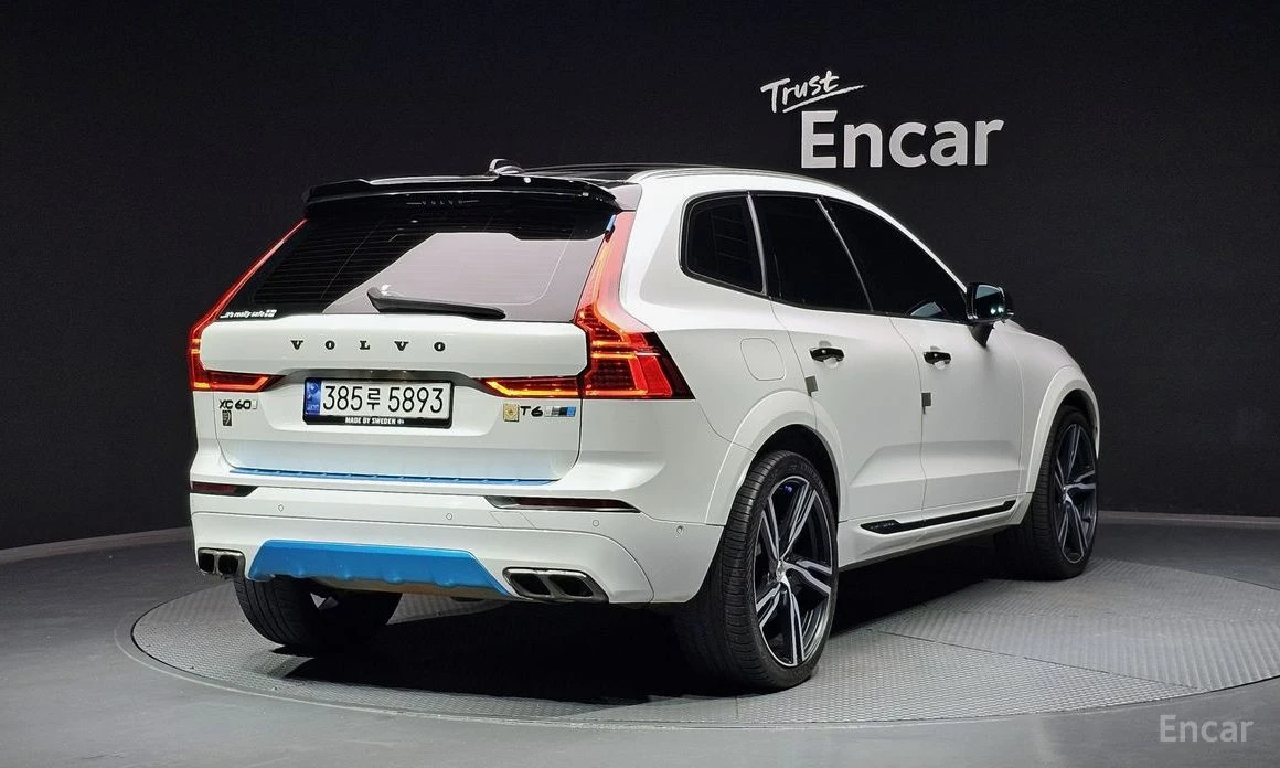 Volvo XC60 * T6* INSCRIPTION* HARMAN KARDON* FULL* , снимка 2 - Автомобили и джипове - 54038854