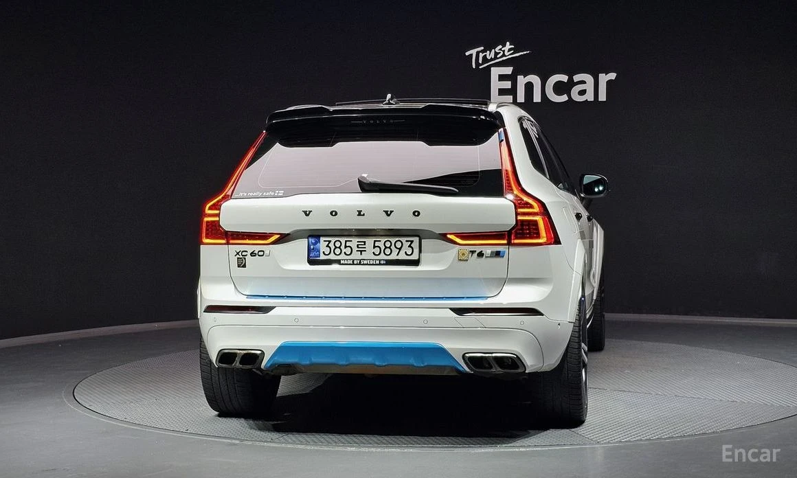 Volvo XC60 * T6* INSCRIPTION* HARMAN KARDON* FULL* , снимка 4 - Автомобили и джипове - 54038854