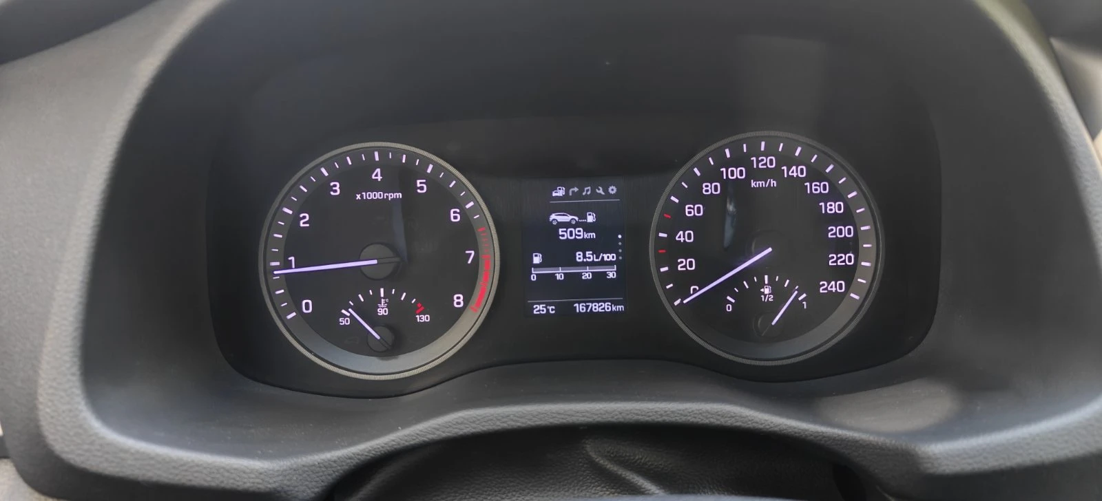 Hyundai Tucson, снимка 7 - Автомобили и джипове - 54970344