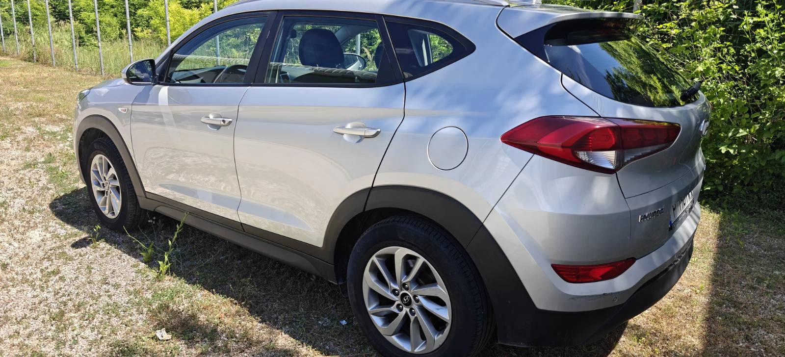 Hyundai Tucson, снимка 2 - Автомобили и джипове - 54970344