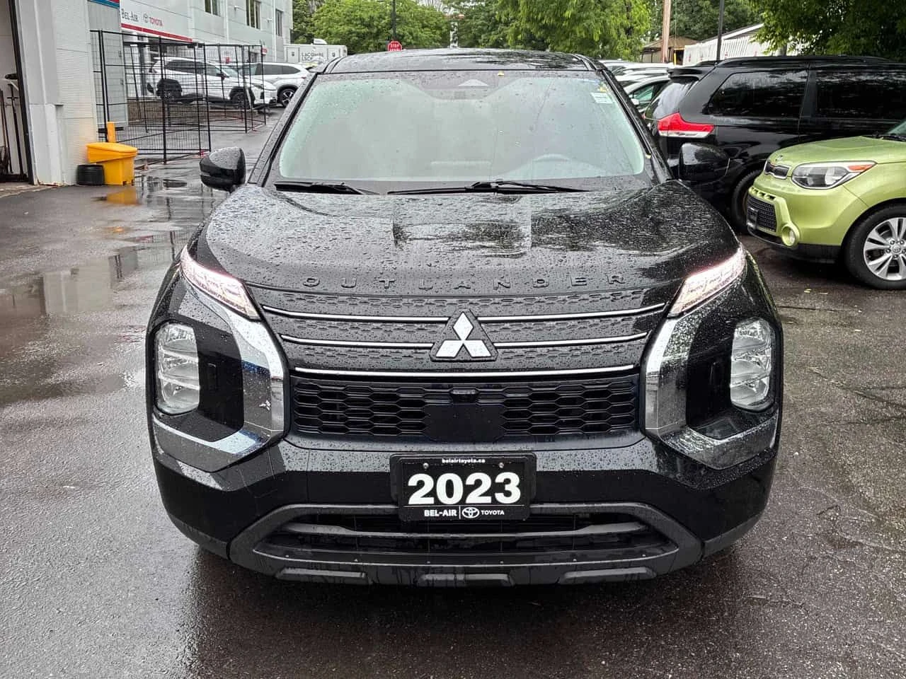 Mitsubishi Outlander * ES * АВТОКРЕДИТ БЕЗ ПЪРВОНАЧАЛНА ВНОСКА* , снимка 6 - Автомобили и джипове - 54986055