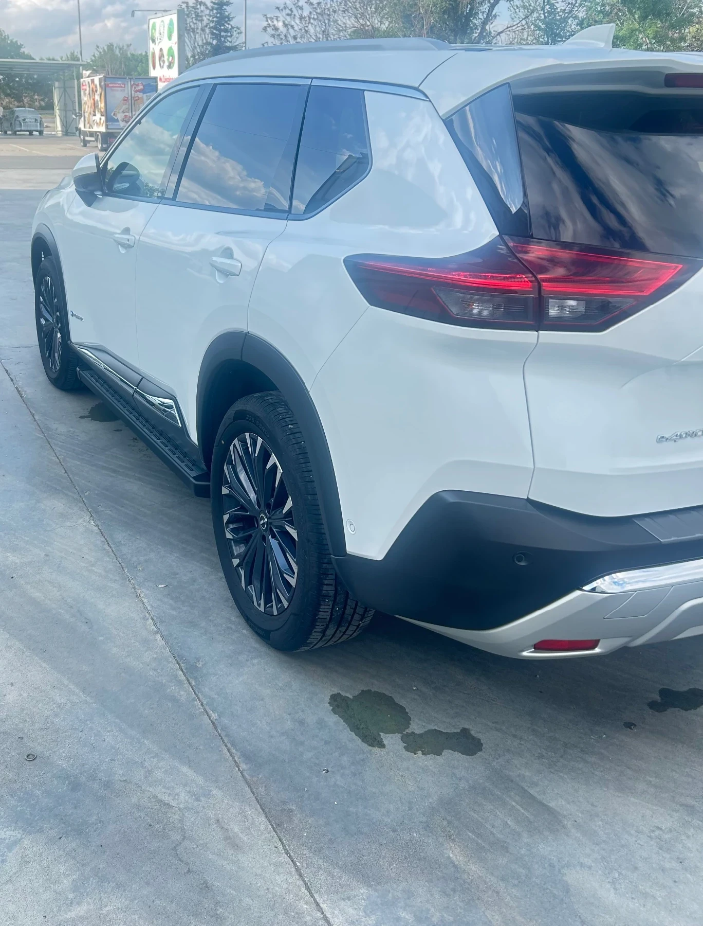 Nissan X-trail  E-Power e-4orce Tekna Plus 4x4 с Ка, снимка 10 - Автомобили и джипове - 55646269