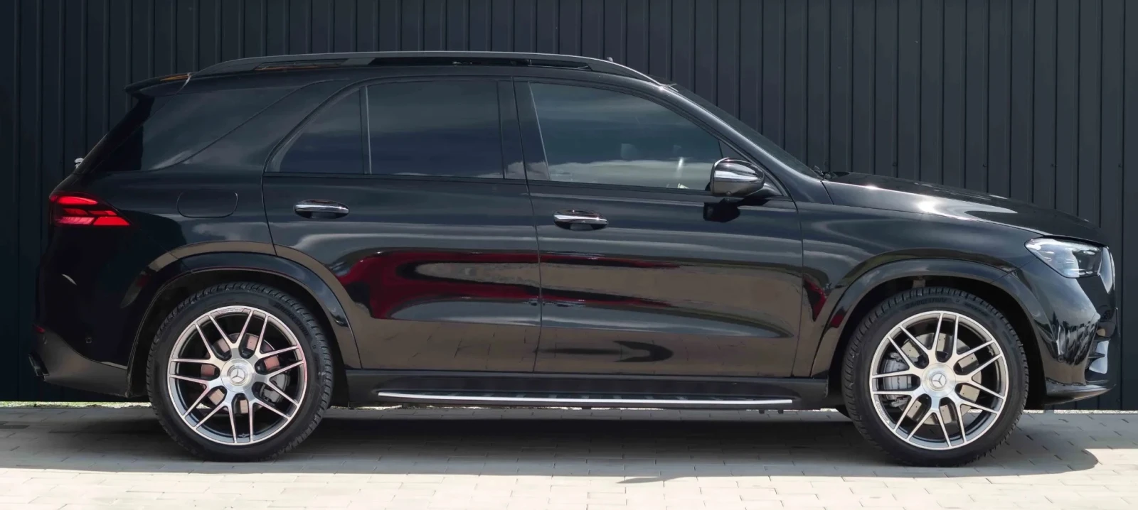 Mercedes-Benz GLE 53 4MATIC + AMG , снимка 6 - Автомобили и джипове - 55929300