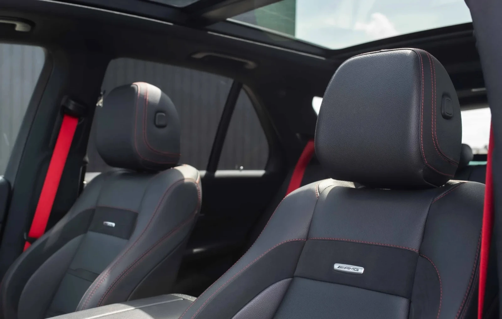Mercedes-Benz GLE 53 4MATIC + AMG , снимка 9 - Автомобили и джипове - 55929300