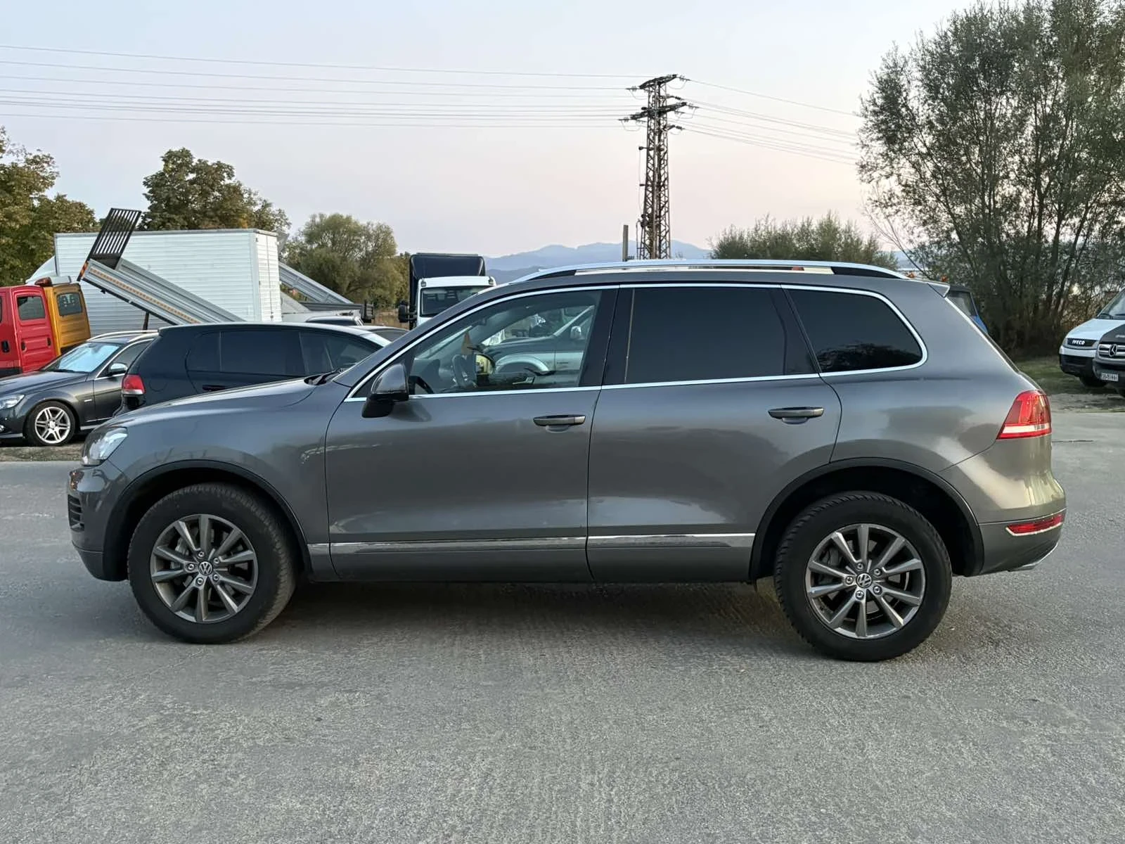 VW Touareg 3.0 TDI ТОП ЦЕНА, снимка 4 - Автомобили и джипове - 56202045