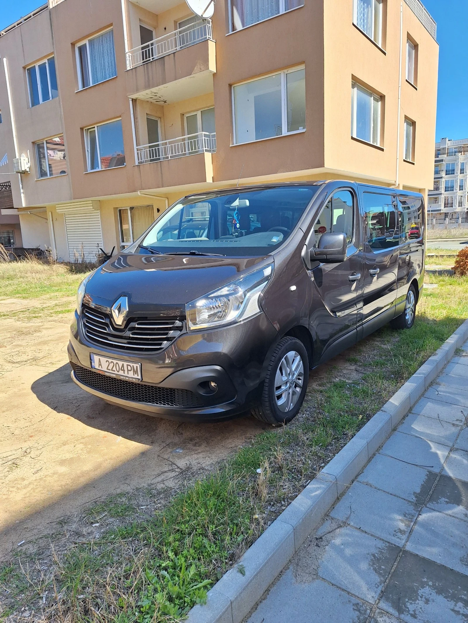 Renault Trafic Kato nova - изображение 4