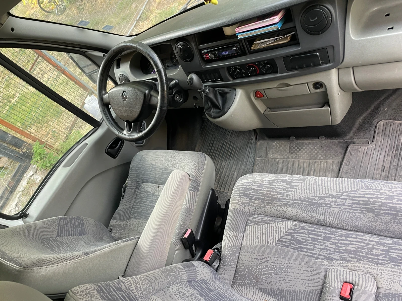 Renault Master, снимка 8 - Бусове и автобуси - 55772007