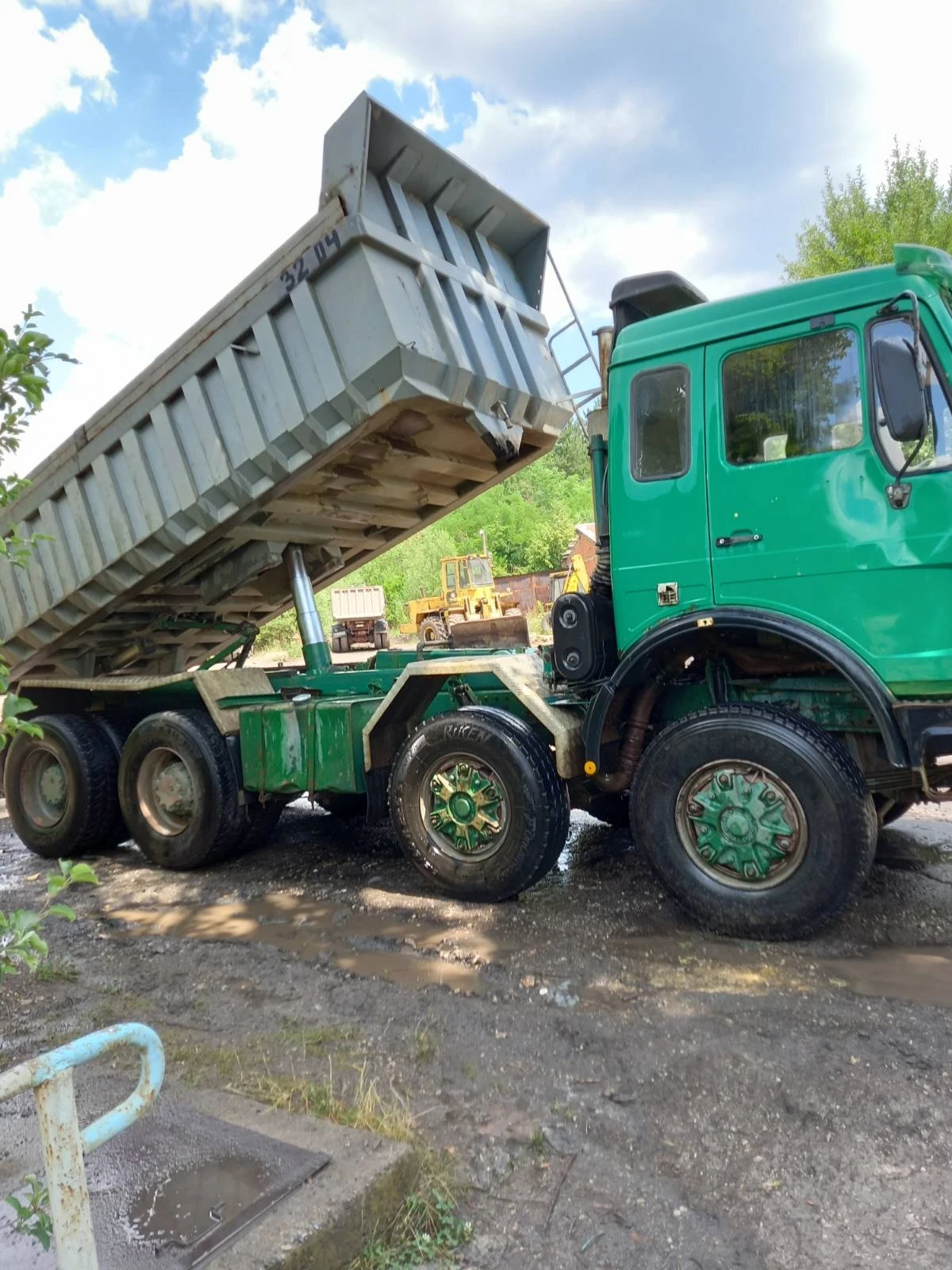 Mercedes-Benz 3335, снимка 9 - Камиони - 54897831